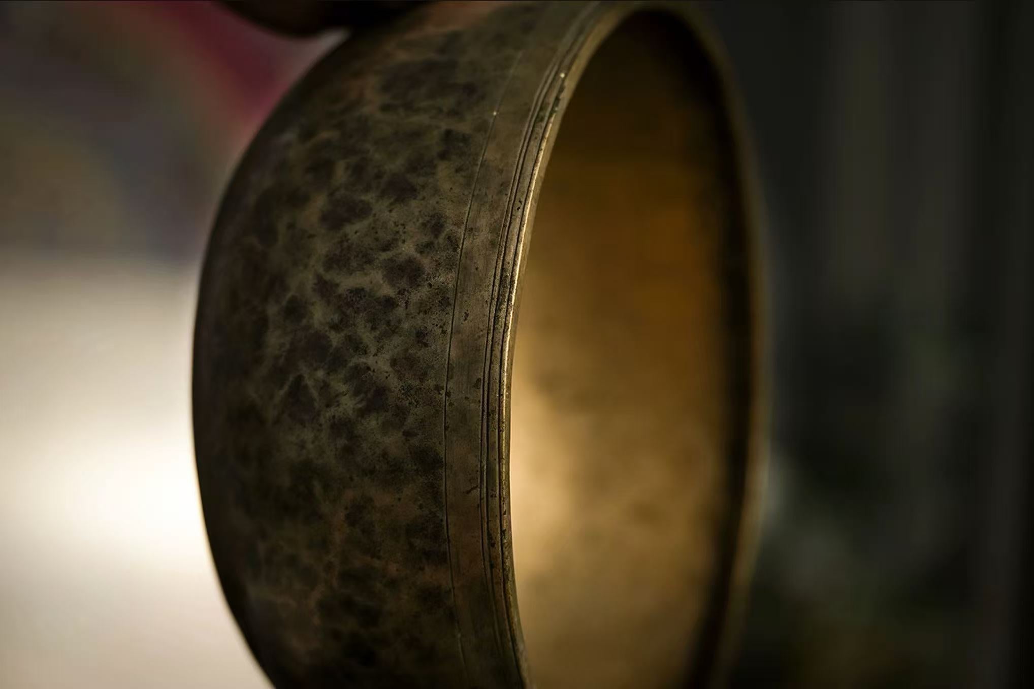 Tsangbati Aged Singing Bowl - Deep healing